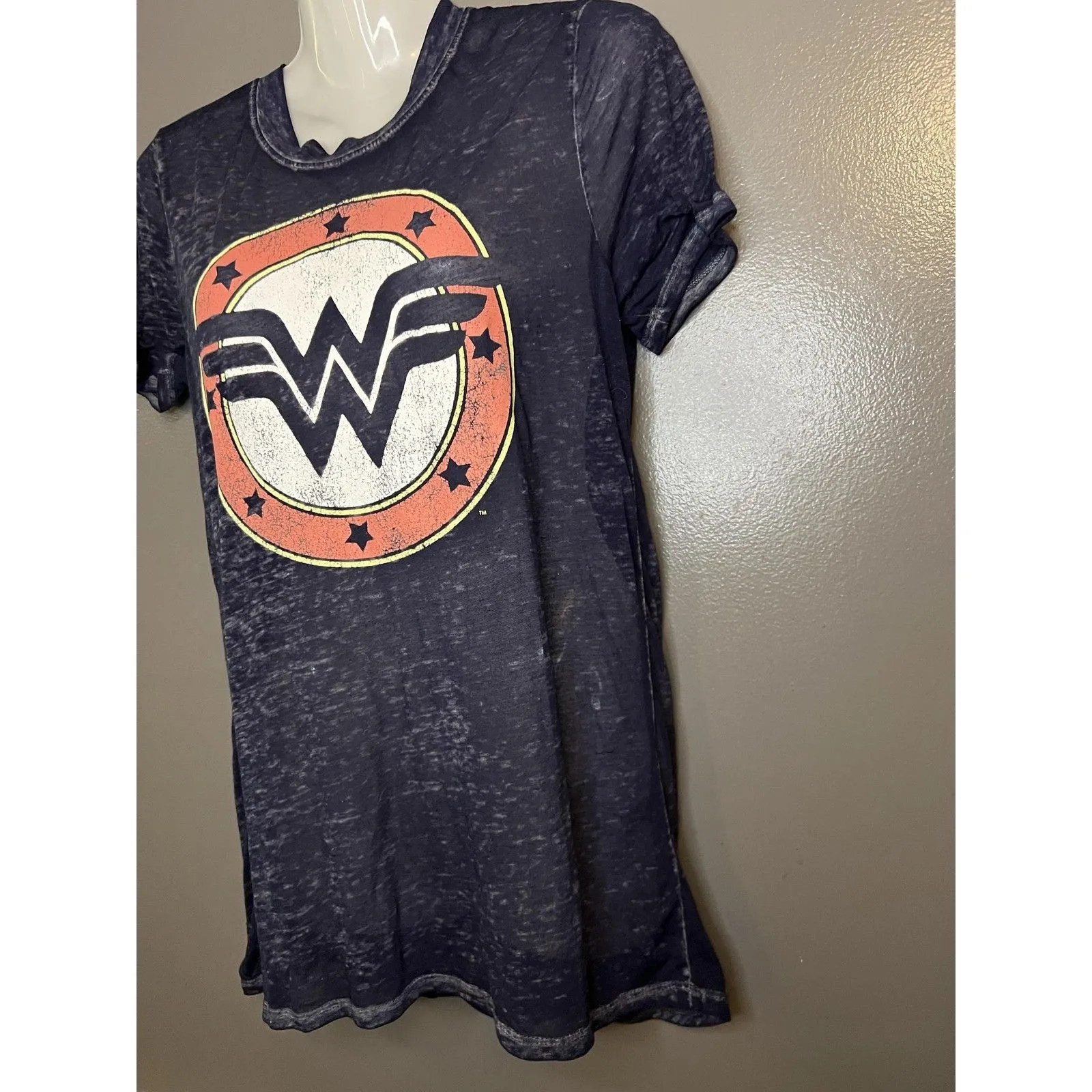 Wonder Woman Shirt Womens XS Navy Blue Burnout Graphic Short Sleeve DC Comics - Image 3
