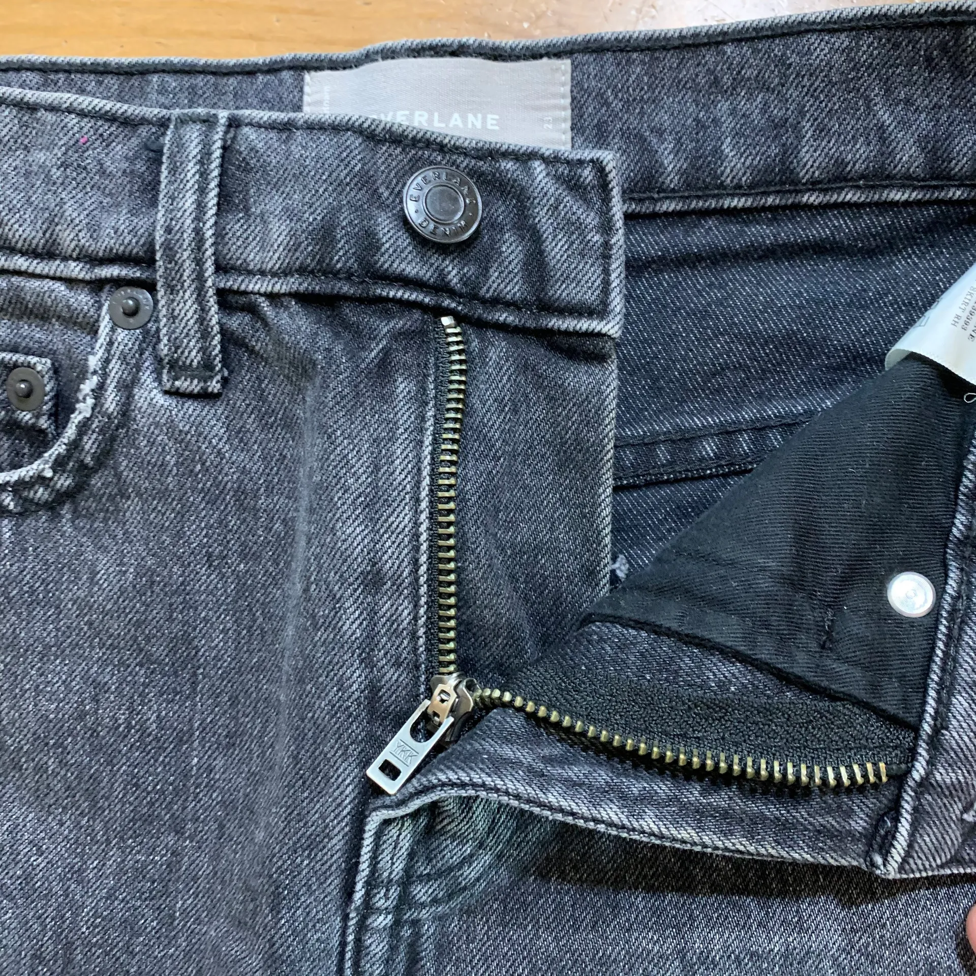 Mini Denim Frayed Hem Skirt Sz 23 - Image 8