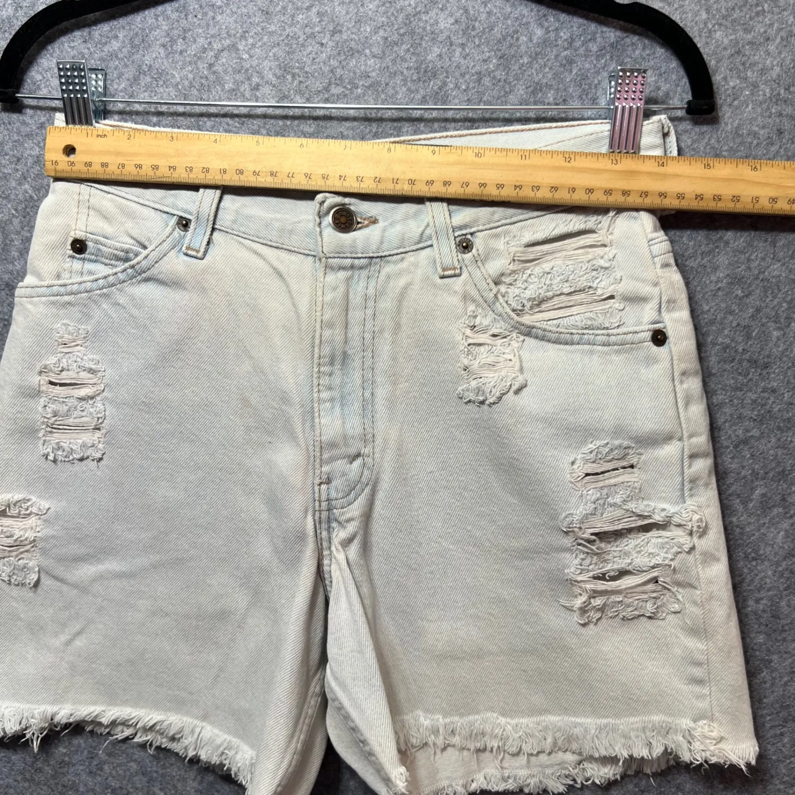 Vintage Brittania Relaxed Fit Distressed‎ Denim Cutoff Shorts 28 Light Wash Y2K - Image 2