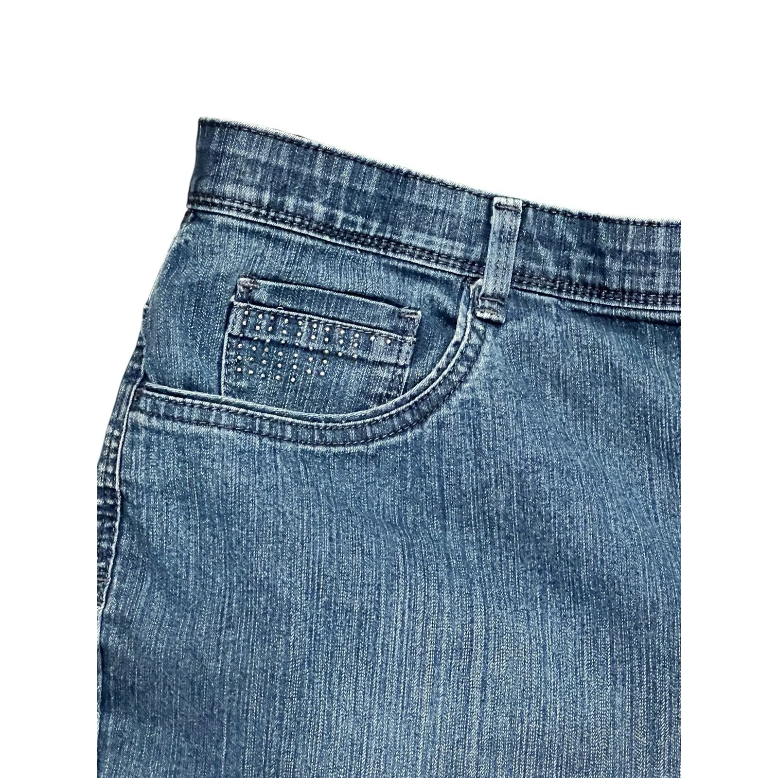 Gloria Vanderbilt Women's Shorts Blue 24W‎ Stretch Denim 12" Inseam - Image 2