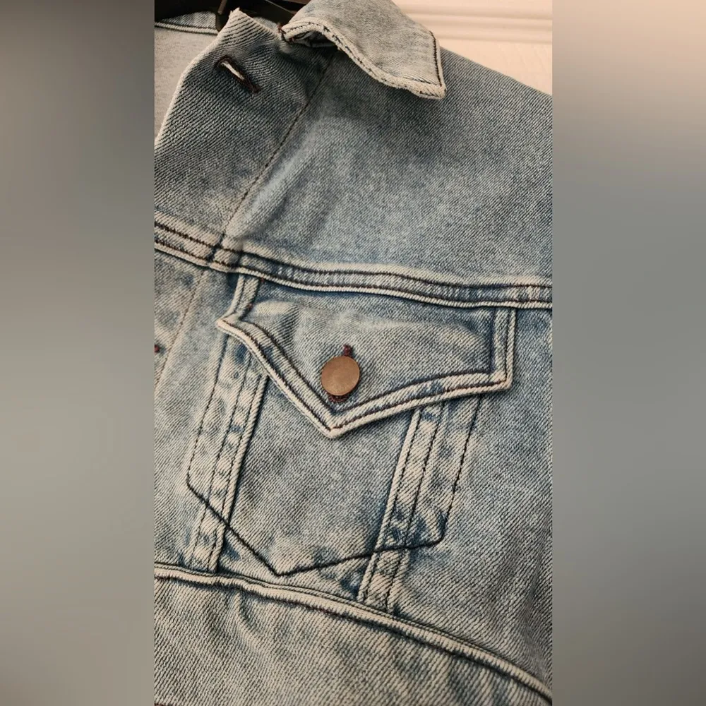 Cotton Citizen Crop Women’s Blue Light Wash DENIM JACKET Size XS - Image 8