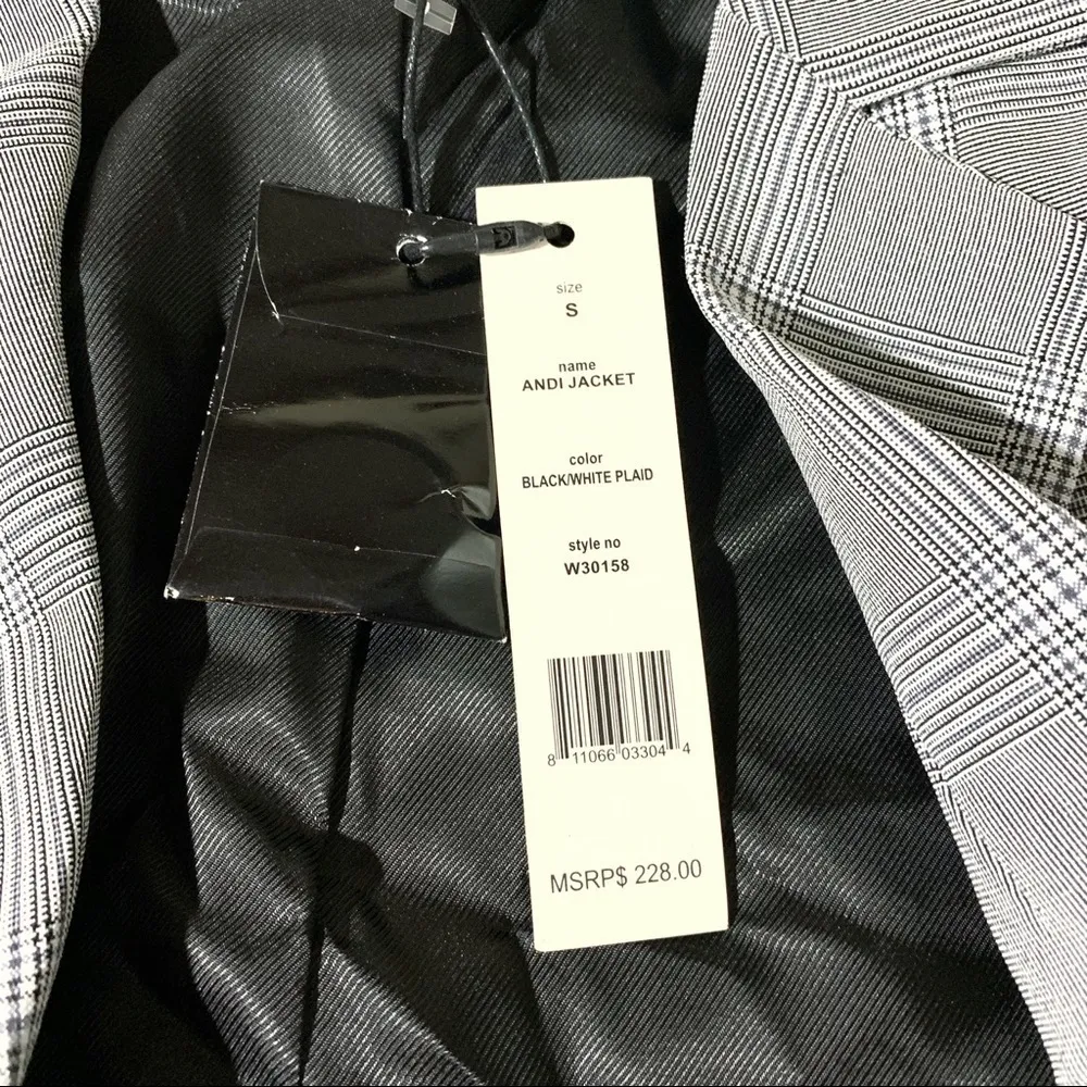 Walter Baker Andi Notch Lapel Blazer Jacket - Image 7