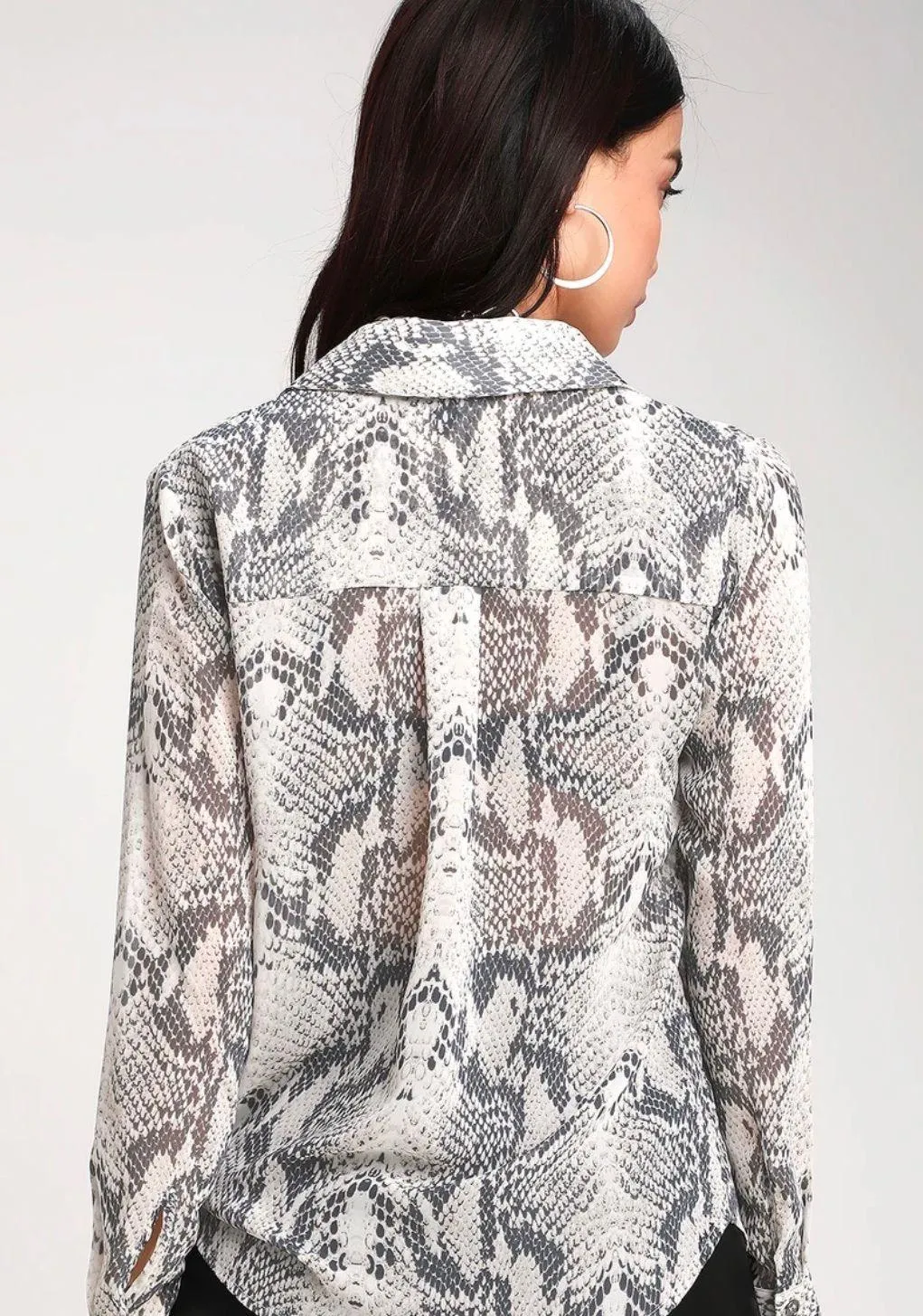 Old Navy snake print button up blouse - Image 2