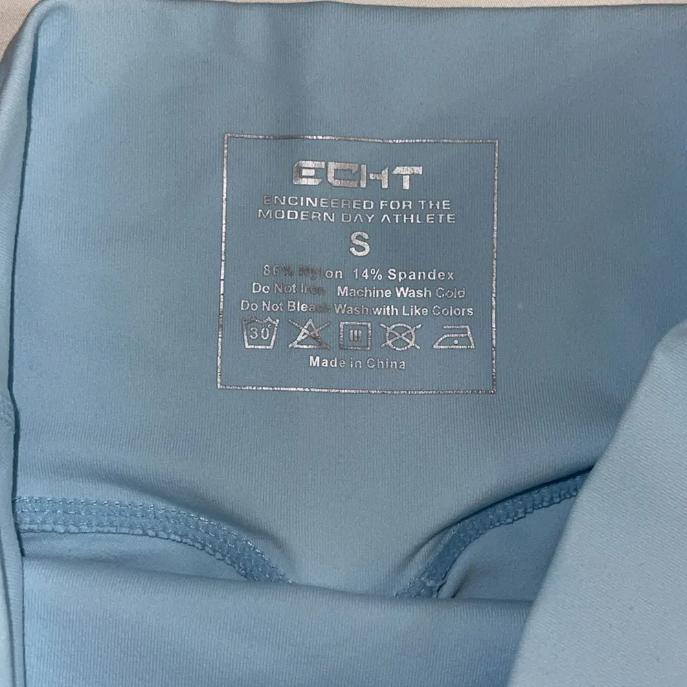 ECHT scrunch butt shorts! - Image 3