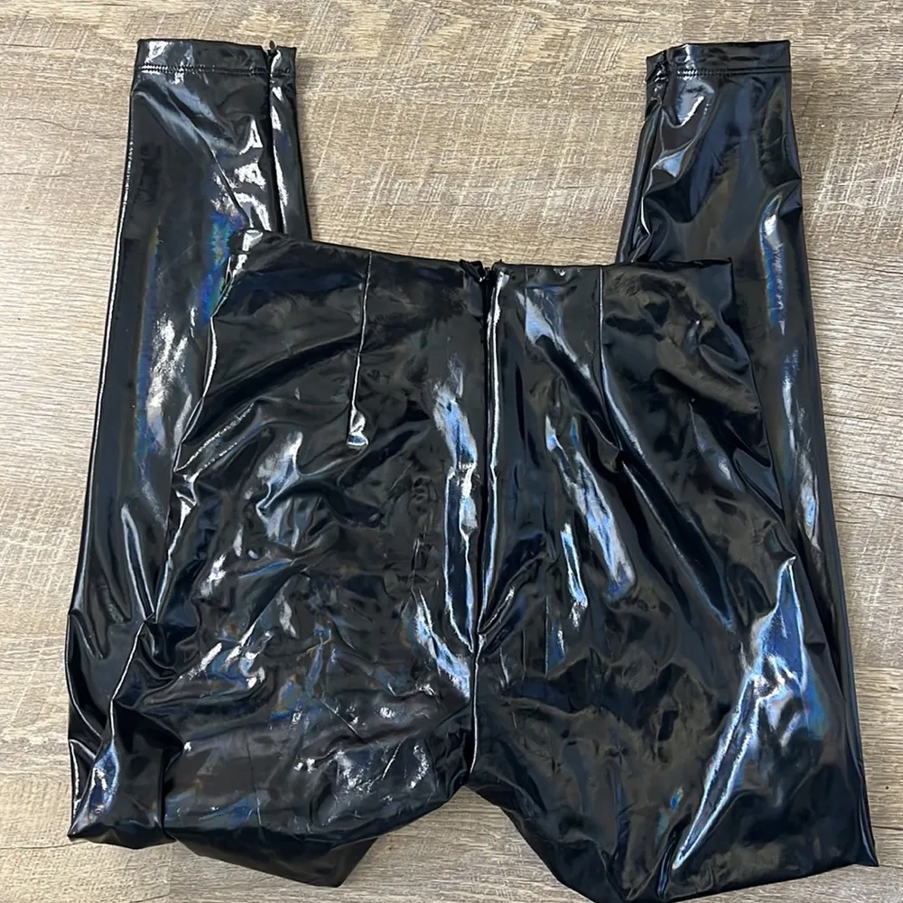 Guess Holographic Faux Leather Pants Size Small - Image 3