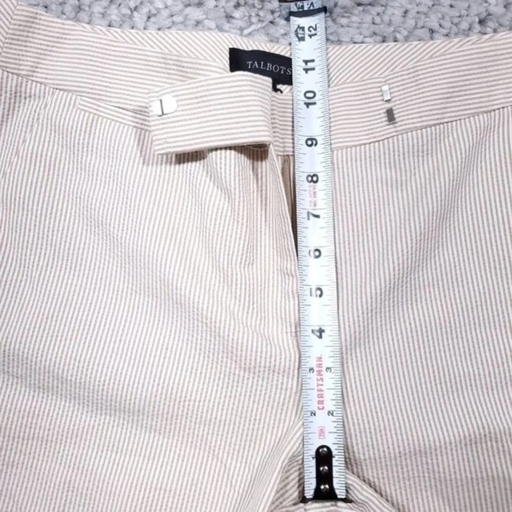 FLAW Talbots Women's Striped Seersucker Beige White Tan Striped Bermuda Shorts 8 - Image 6