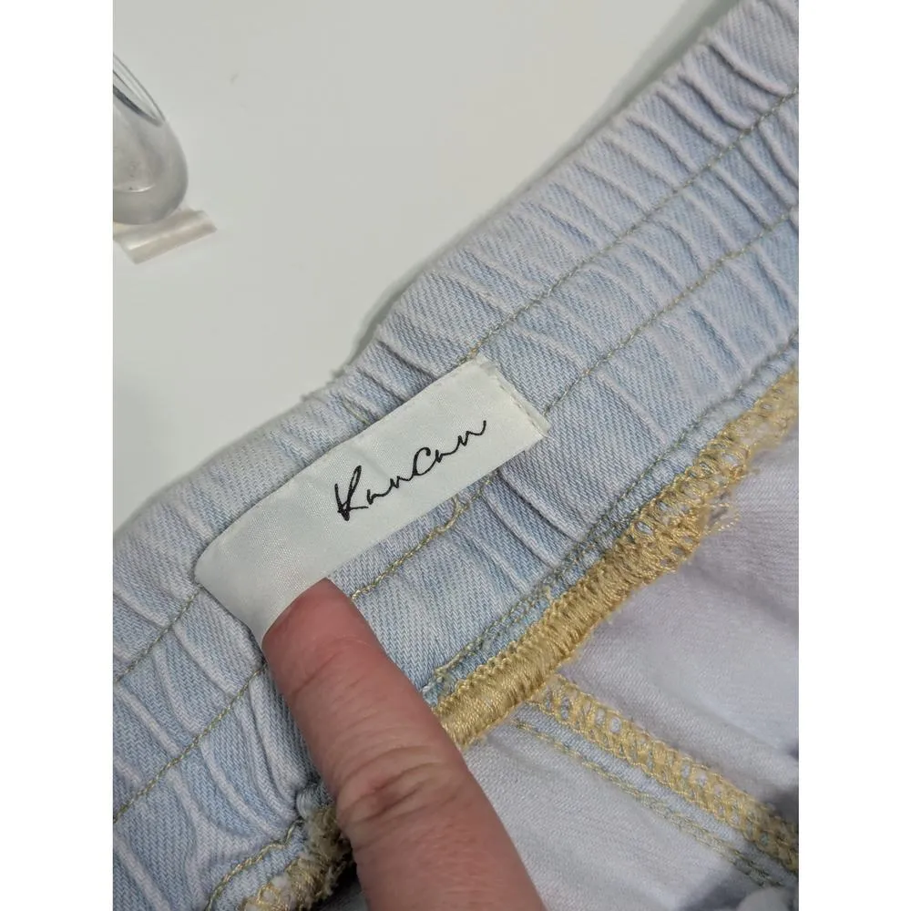 KanCan Alina Ultra High Rise Wide Leg Jeans Light Wash Blue Womens 29 Pants - Image 3