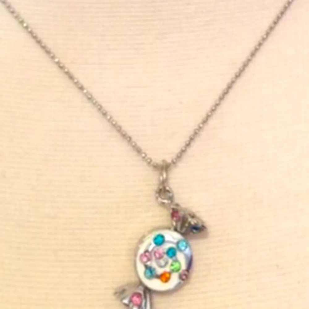 Vintage White Enamel Candy Stone Necklace - Image 7