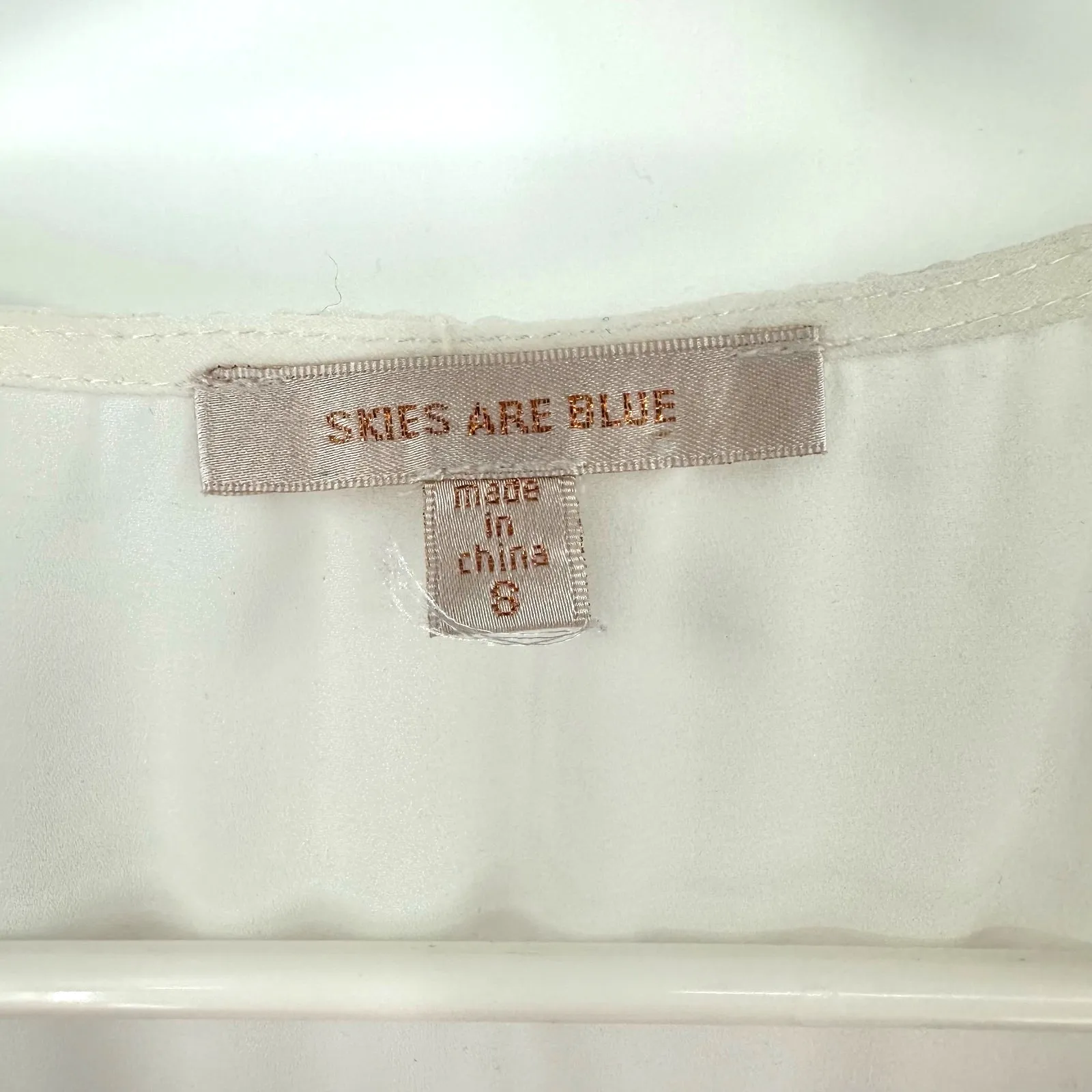 Skies Are Blue Size 8 Tank Top White Embroidery Geometric‎ Abstract Lightweight - Image 3