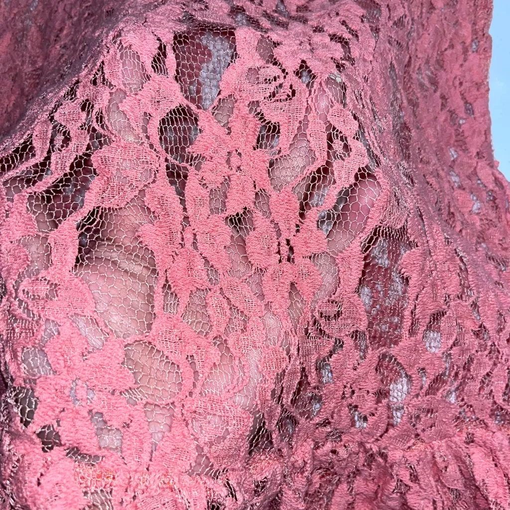 💙 Rue 21 Sheer Lace Top - Image 4