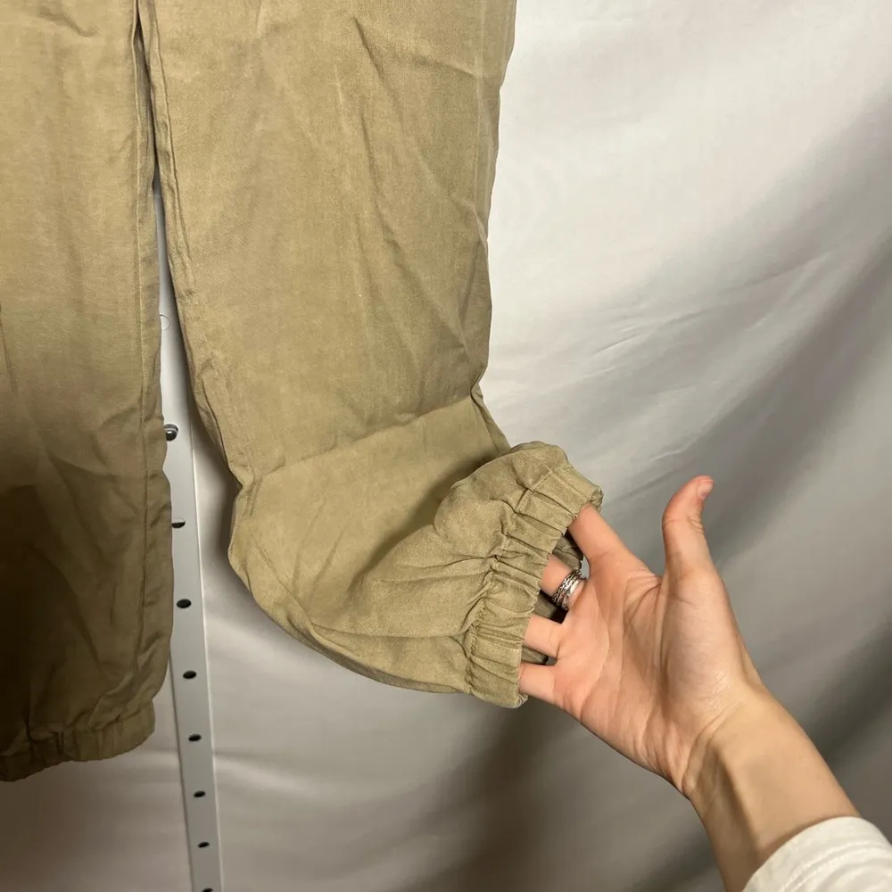 Cloth & Stone Light Weight Women’s Joggers - Image 3