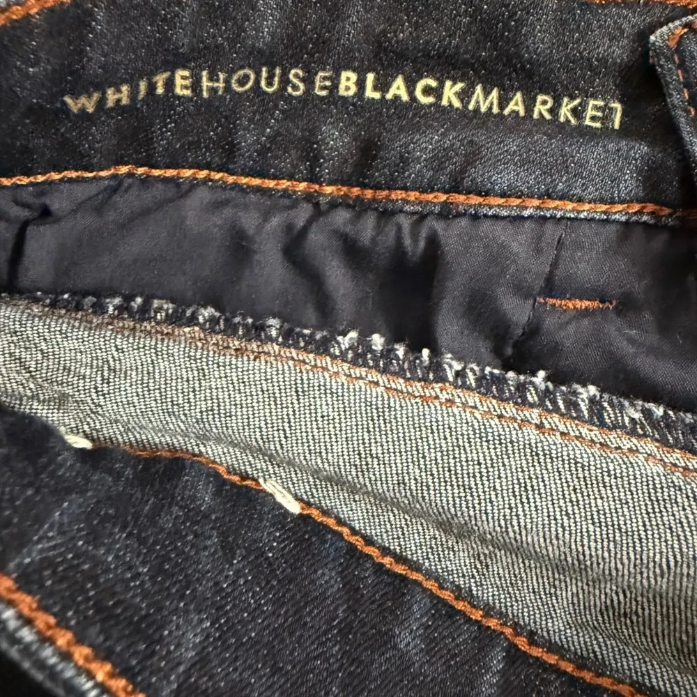 White House Black Market Denim Shorts Cuffed  The 5" Short  size 4 - Image 4