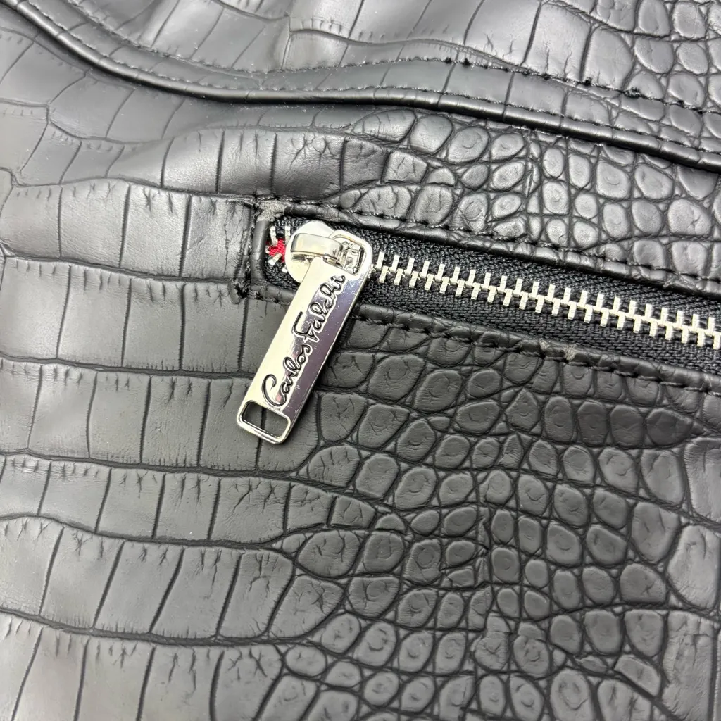 Carlos Falchi Vintage black
Soft Leather Drawstring CROSSBODY Bag Black - Image 9