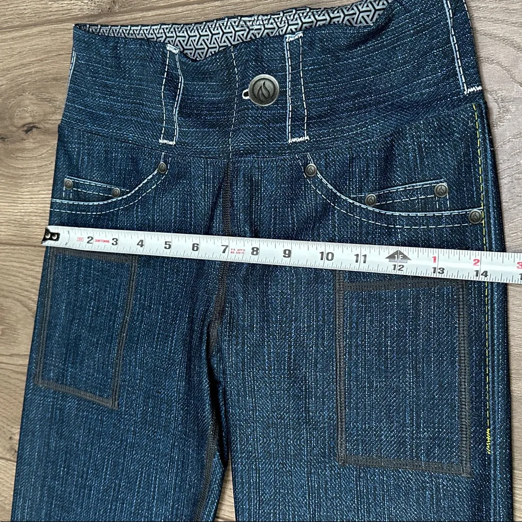 INKnBURN Blue Denim Performance Boot Cut Pants Yoga Travel Casual Size XS - Image 9