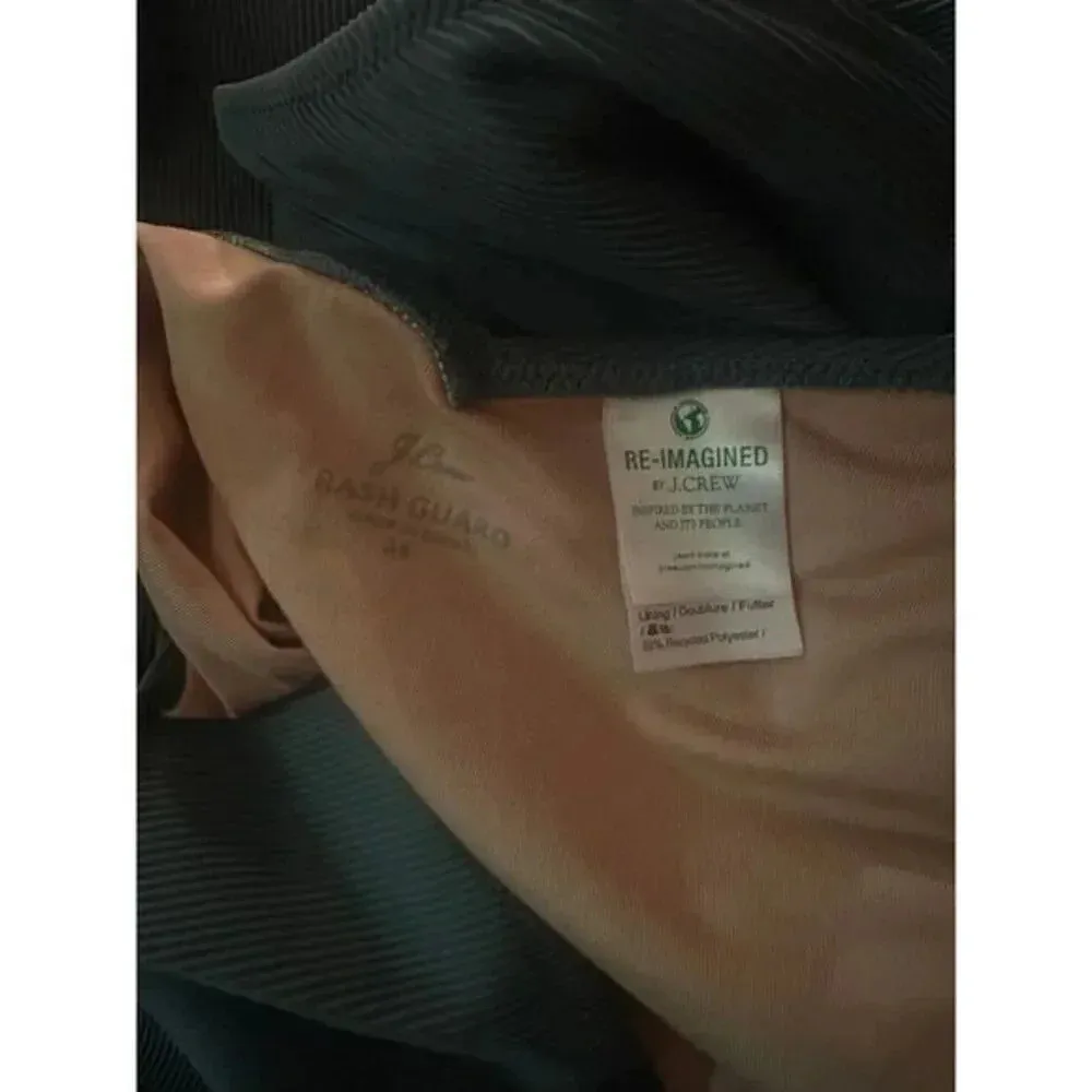 New women's J Crew Active longsleeve ribbed one piece bathing suit rashguard - Image 4