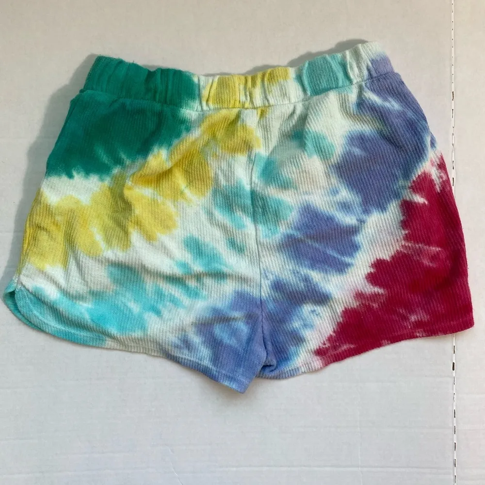 Juniors summer tie dye shorts size small - Image 2