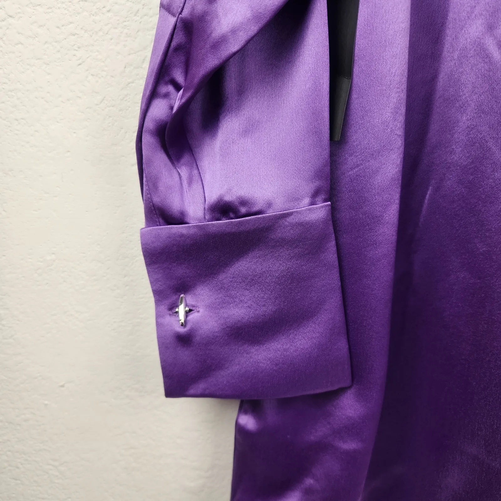 Retrofete Kit Shirt Orchid Purple Size XS Satin Button Down Long Sleeve NWT Cuff - Image 8