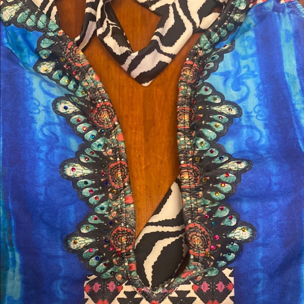 VENUS Blue and Red Patterned Sexy One Piece Swimsuit - Image 2