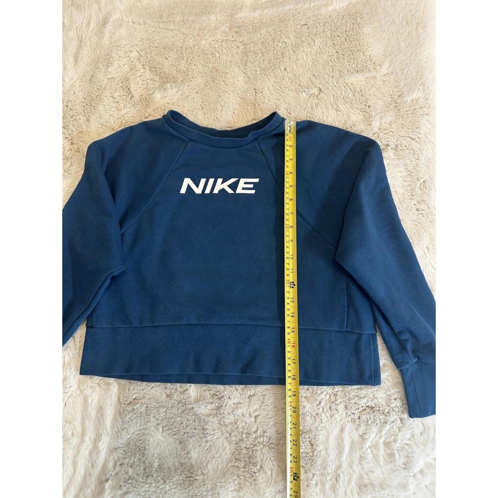 Nike‎ navy blue cropped crewneck sweatshirt  Size S - Image 11