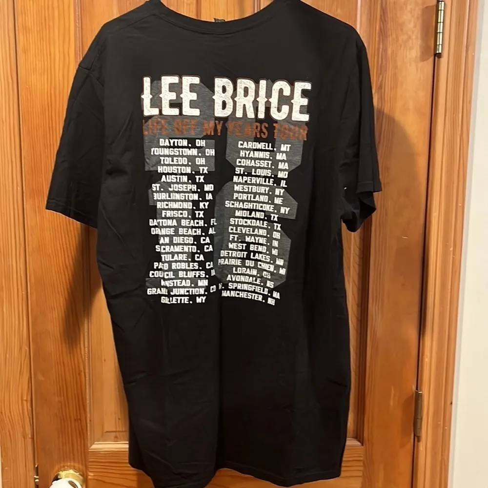 The concert tee Lee Brice concert tee shirt size 2XL. Black - Image 4