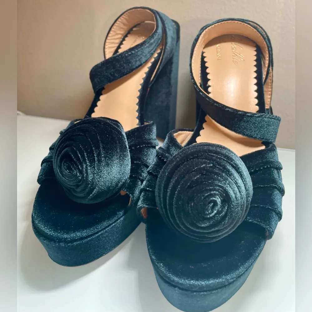 Antonio Melani x Nicola Bathie Emilia Velvet Rose Platform Dress Sandals - NWOB - Image 9
