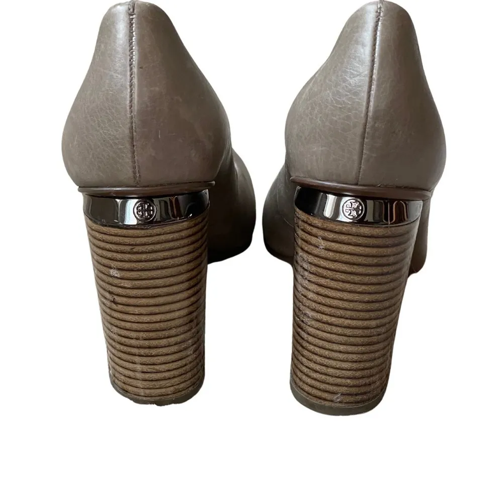 Tory Burch Banana Heel Pumps Size 7 - Image 3