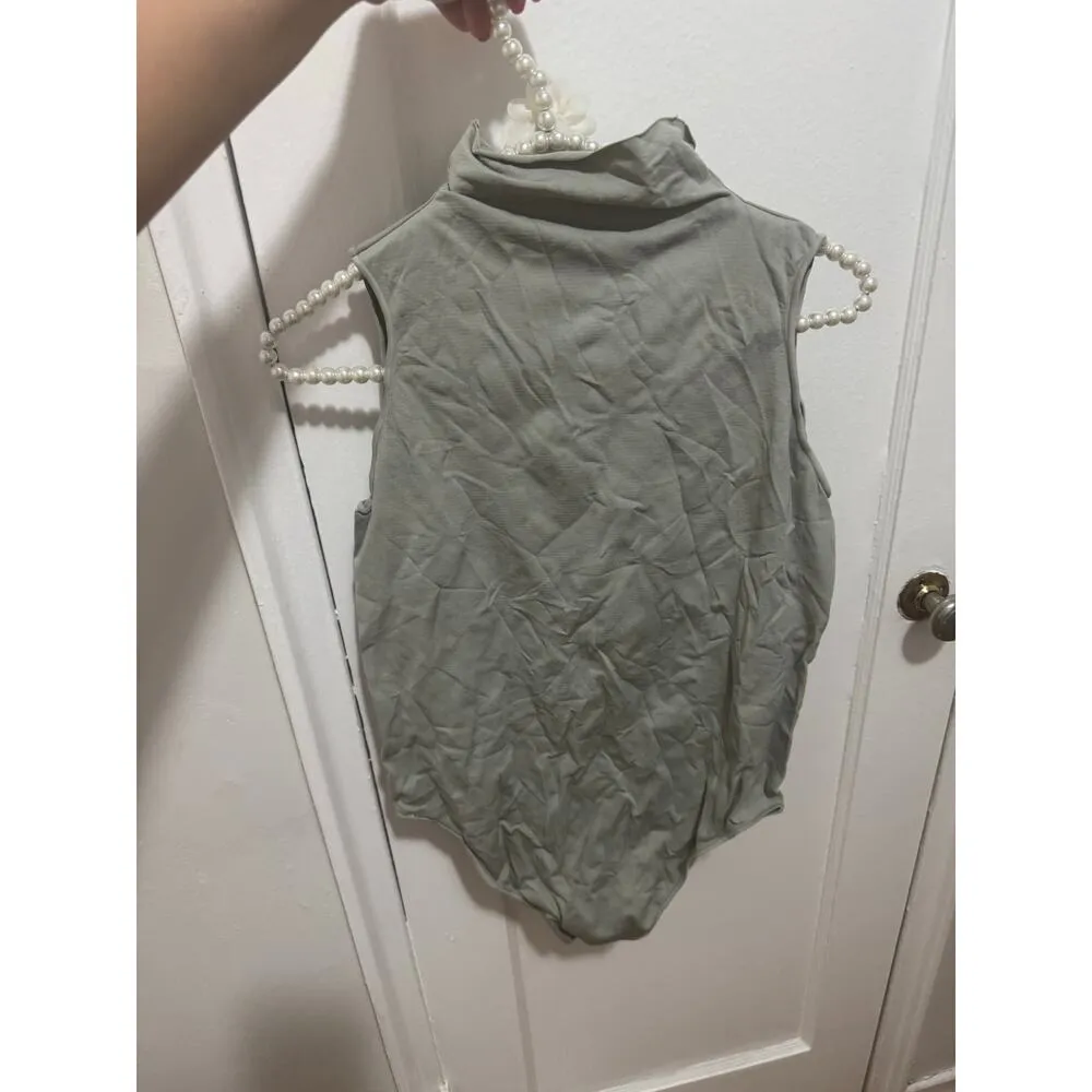 SKIMS Mock neck essentials bodysuit agave Size 2x/3x NWT 2X / 3X - Image 6