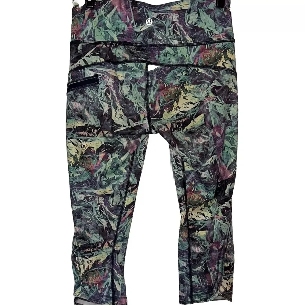 Lululemon Run Top Speed Crop Leggings Size 4 Iridescent Multi Color Gym Yoga - Image 3