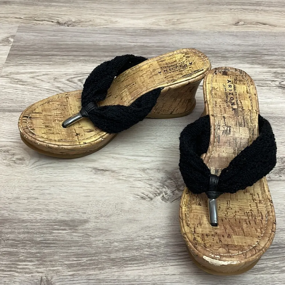 Arizona Jean Company Black Crochet Strap Cork Wedge Sandals Size 8 - Image 2