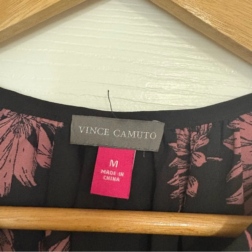 Vince Camuto‎ Black And Pink Floral Tank Top Size Small - Image 8