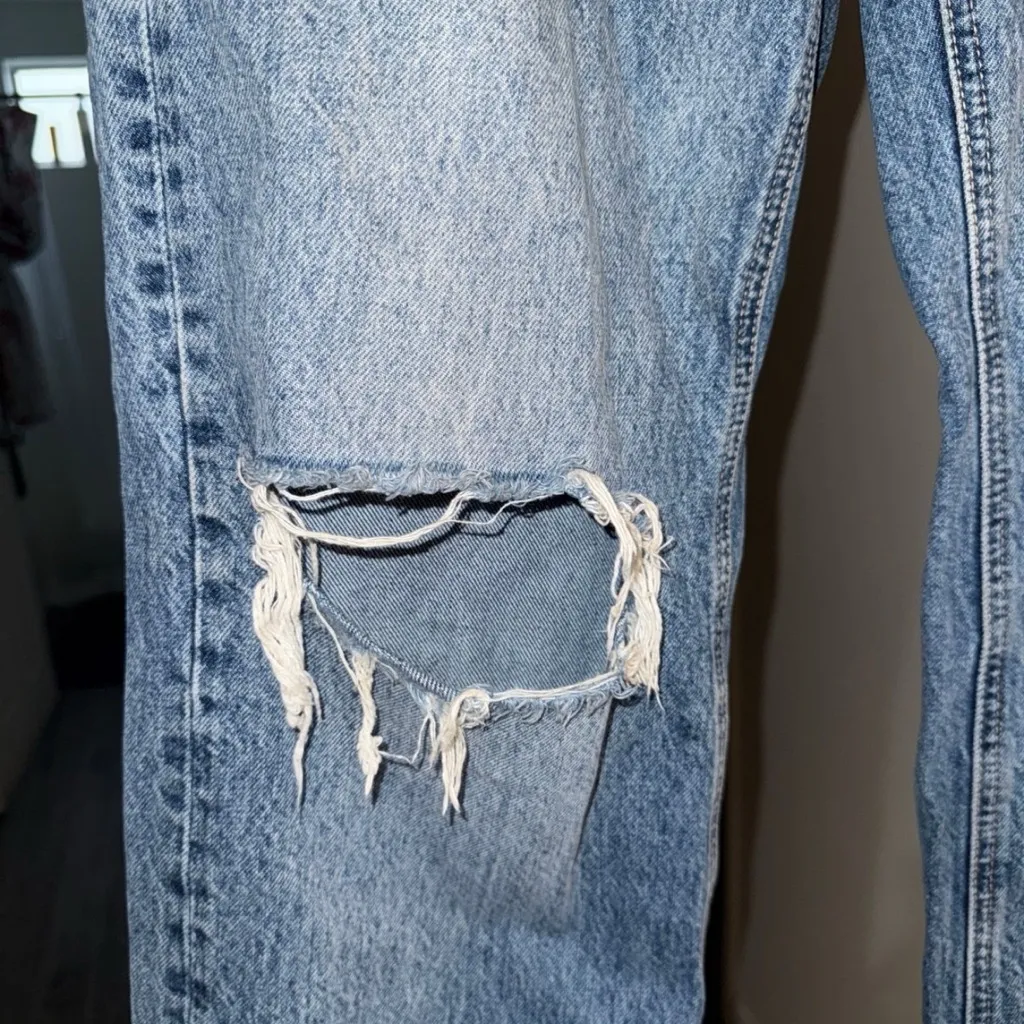 Zara Blue Distressed Boyfriend Jeans - Image 5