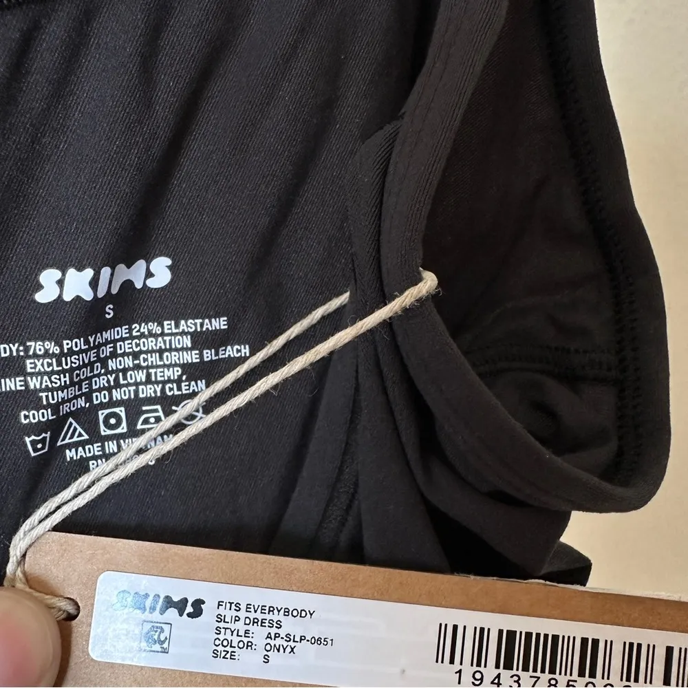 SKIMS fits everybody slip dress onyx NWT size S - Image 5