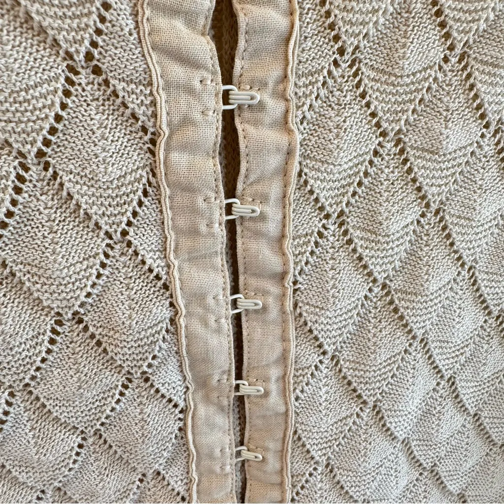 Zara Ecru Hook & Eye Textured Knit Top Medium - Image 3