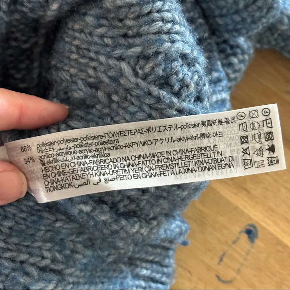 Blue Ruffle Sweater M - Image 7