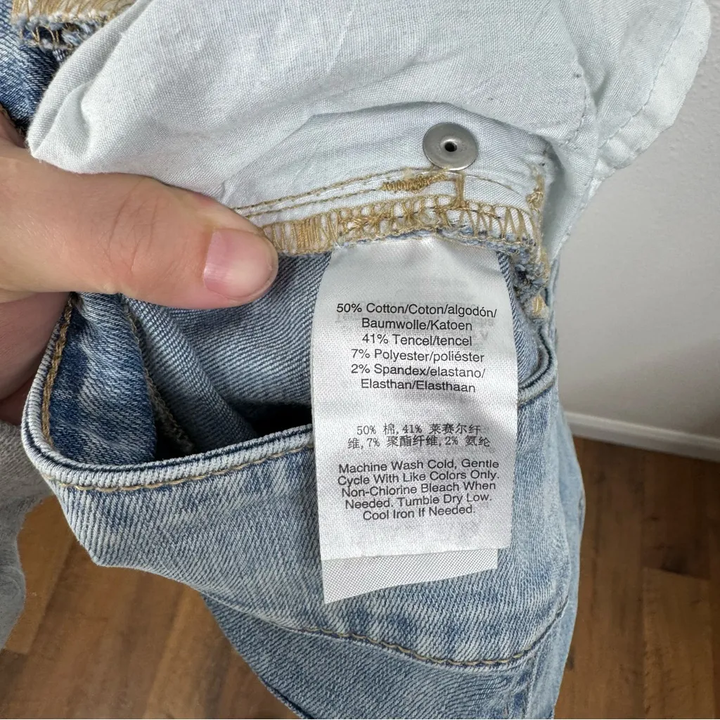 DKNY Cropped Wide Leg Jeans Size 27/4 - Image 4