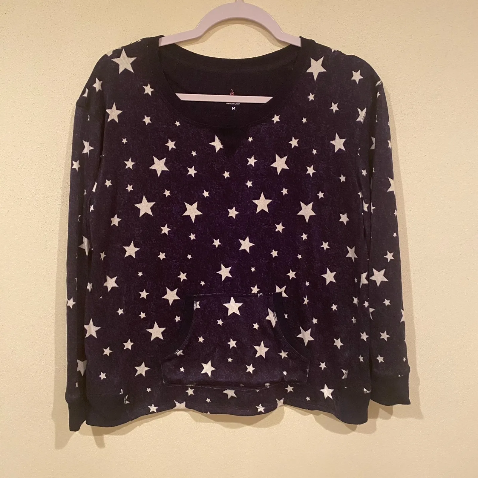 Cuddl Duds Women’s Size M Star Print Crewneck Sweater Navy Blue Americana‎ Cozy - Image 2