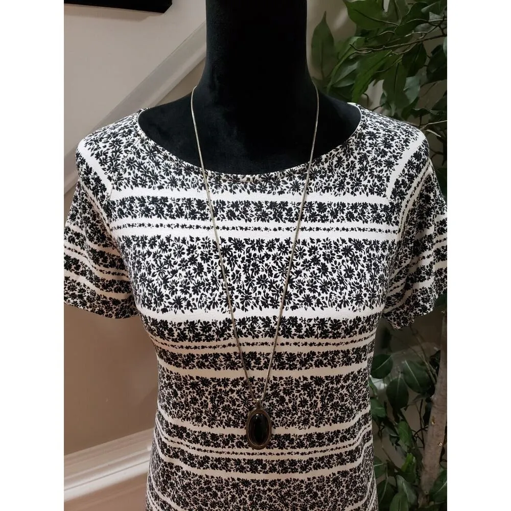 J. Jill Women's Black Floral Rayon Round Neck Short Sleeve Knee Length Dress S - Image 2