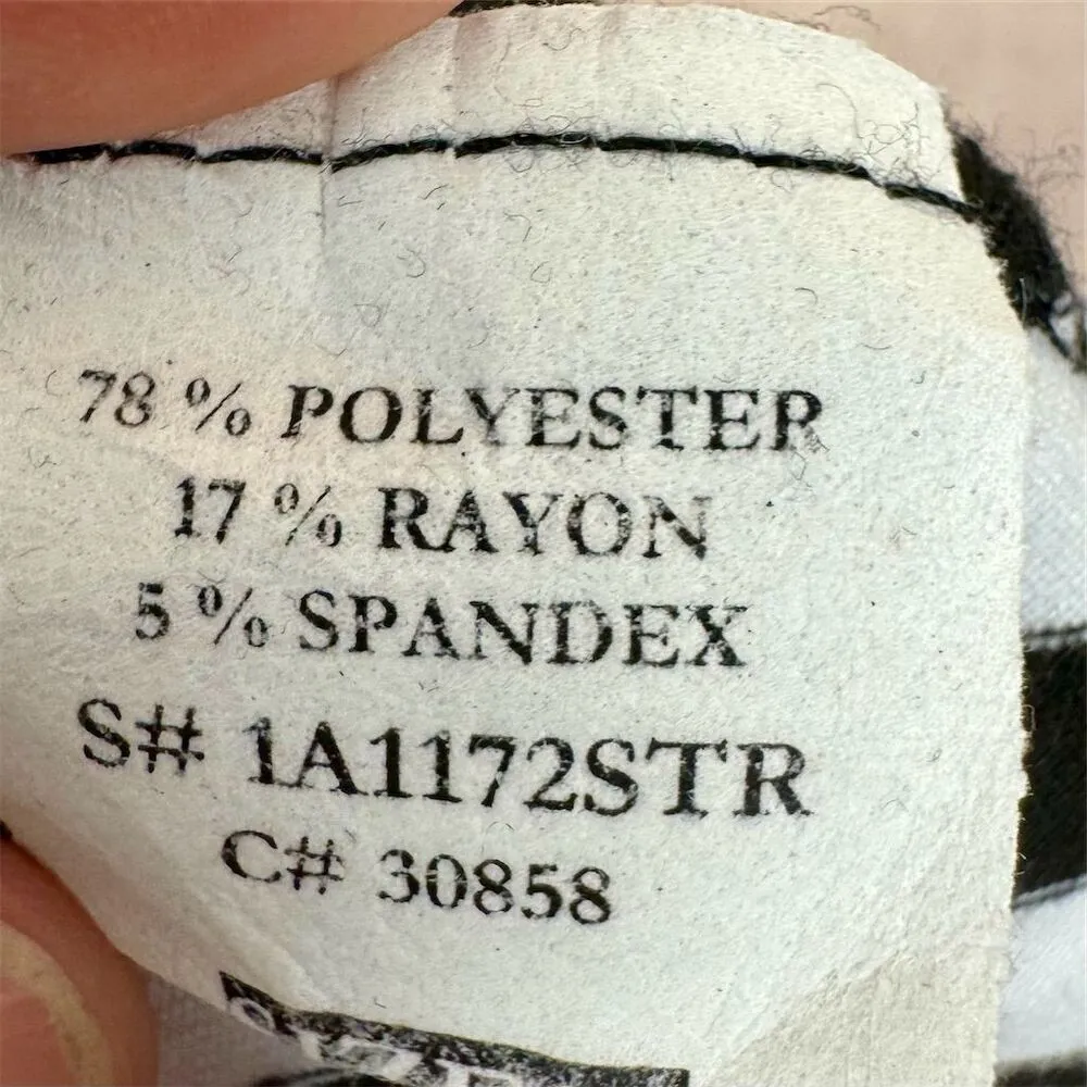 Women's S Black & White Striped Y2K Skater Top V-Neck - Image 4