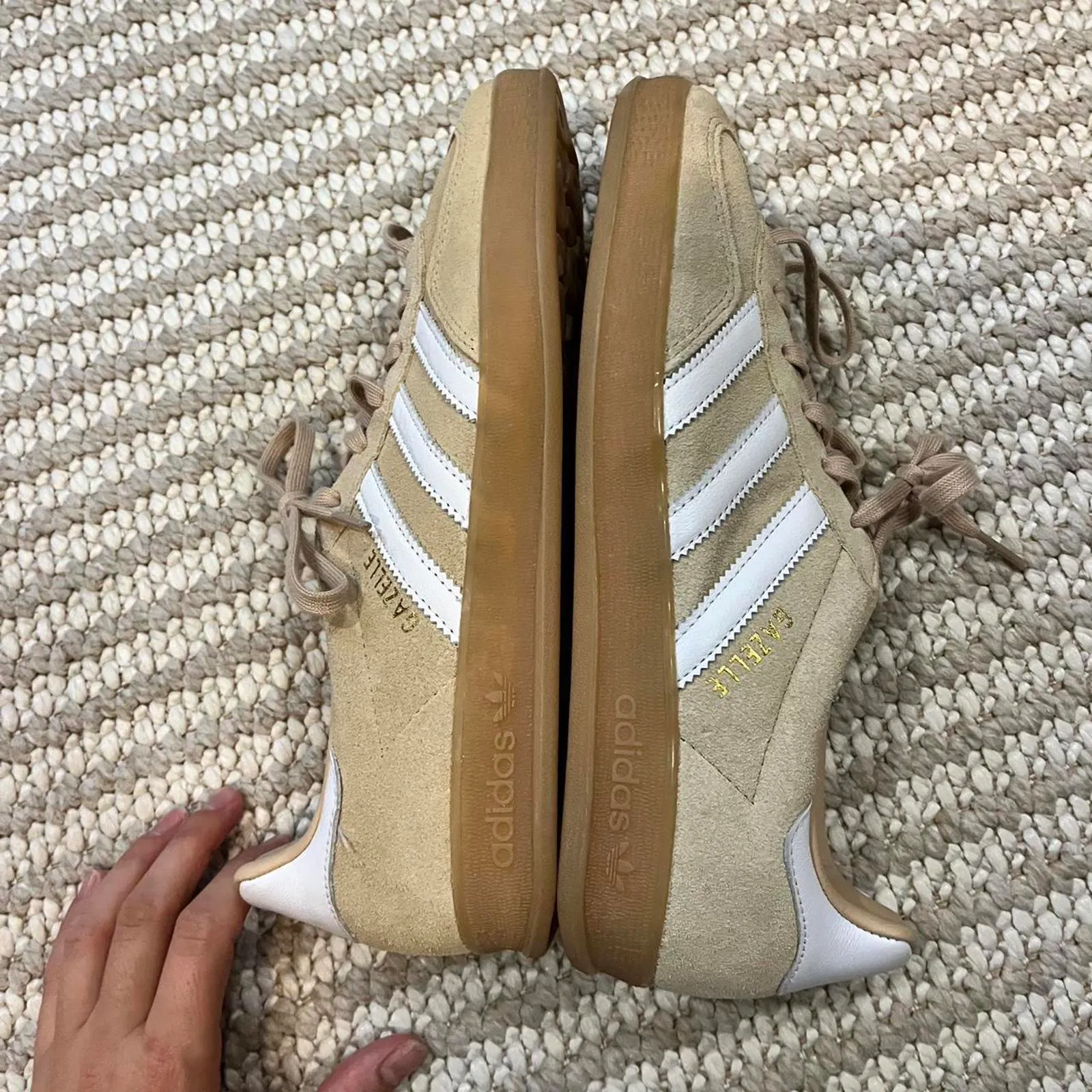 Adidas Gazelle in Beige Tan Size 7 - Image 6