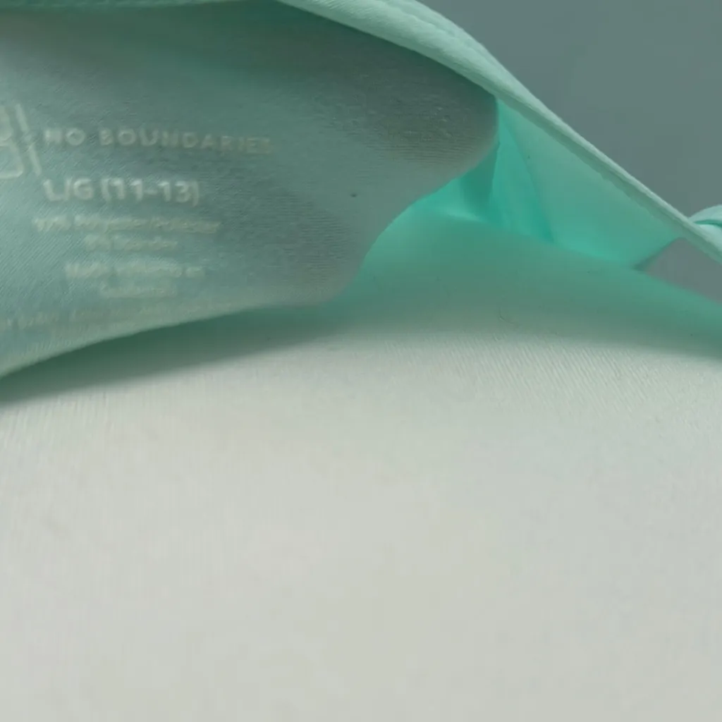 No Boundaries Green Sleeveless Fitted Tank Top - Image 5