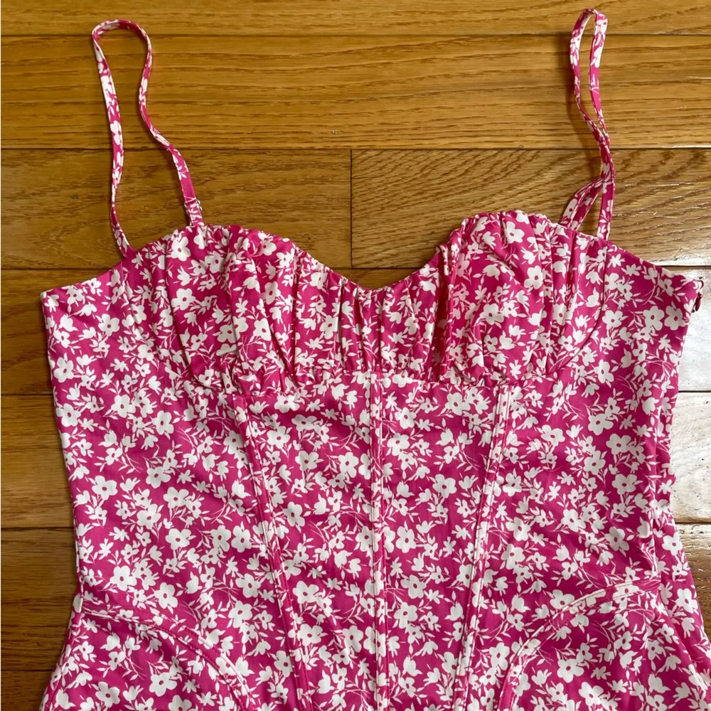 ZARA Floral Corset Bodysuit Pink & White thin streps sleeveless Sz L - Image 6