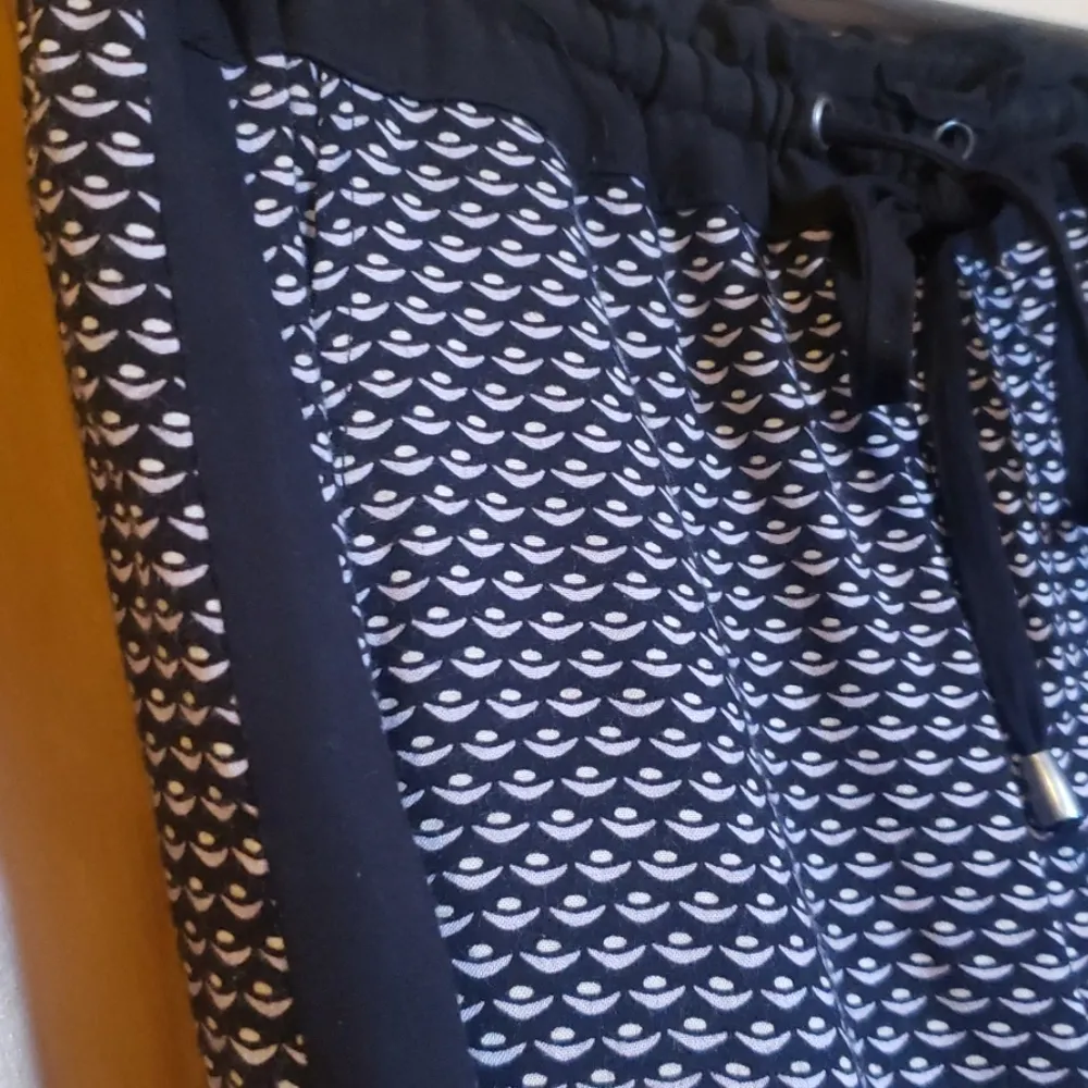 Splendid  black patterned jogger Pants▪︎ tuxedo stripe▪︎ - Image 9