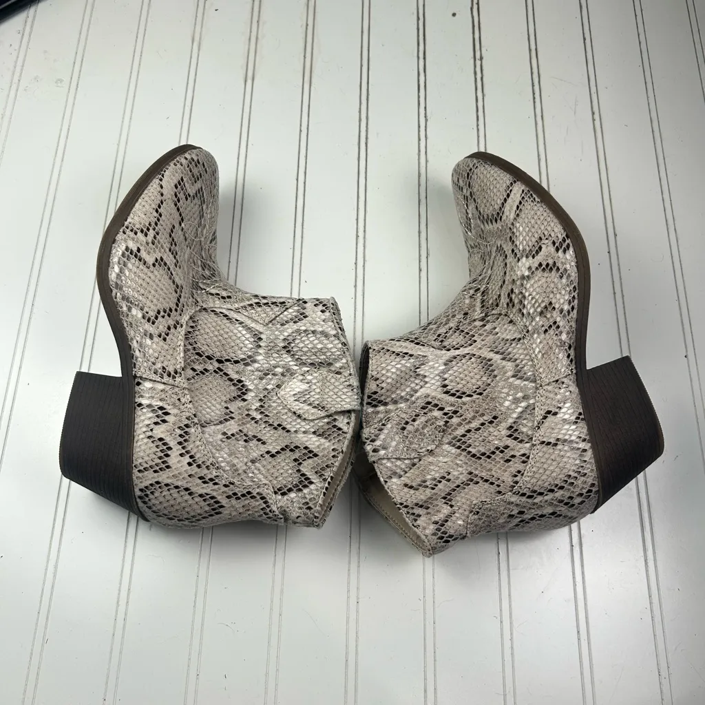 So Snakeskin Ankle Boots Size 10M - Image 2