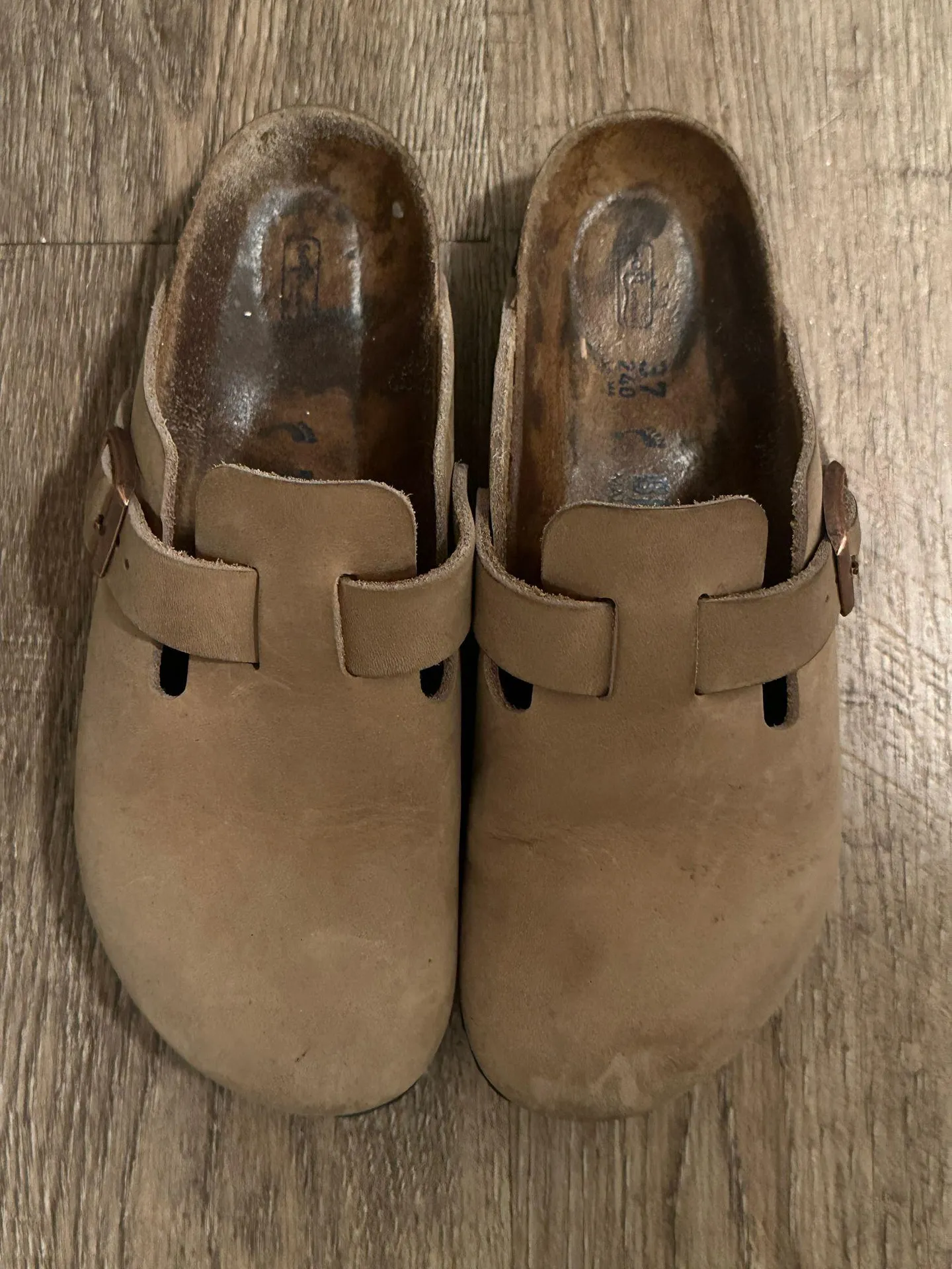 Women’s Oiled Leather Boston - Image 2