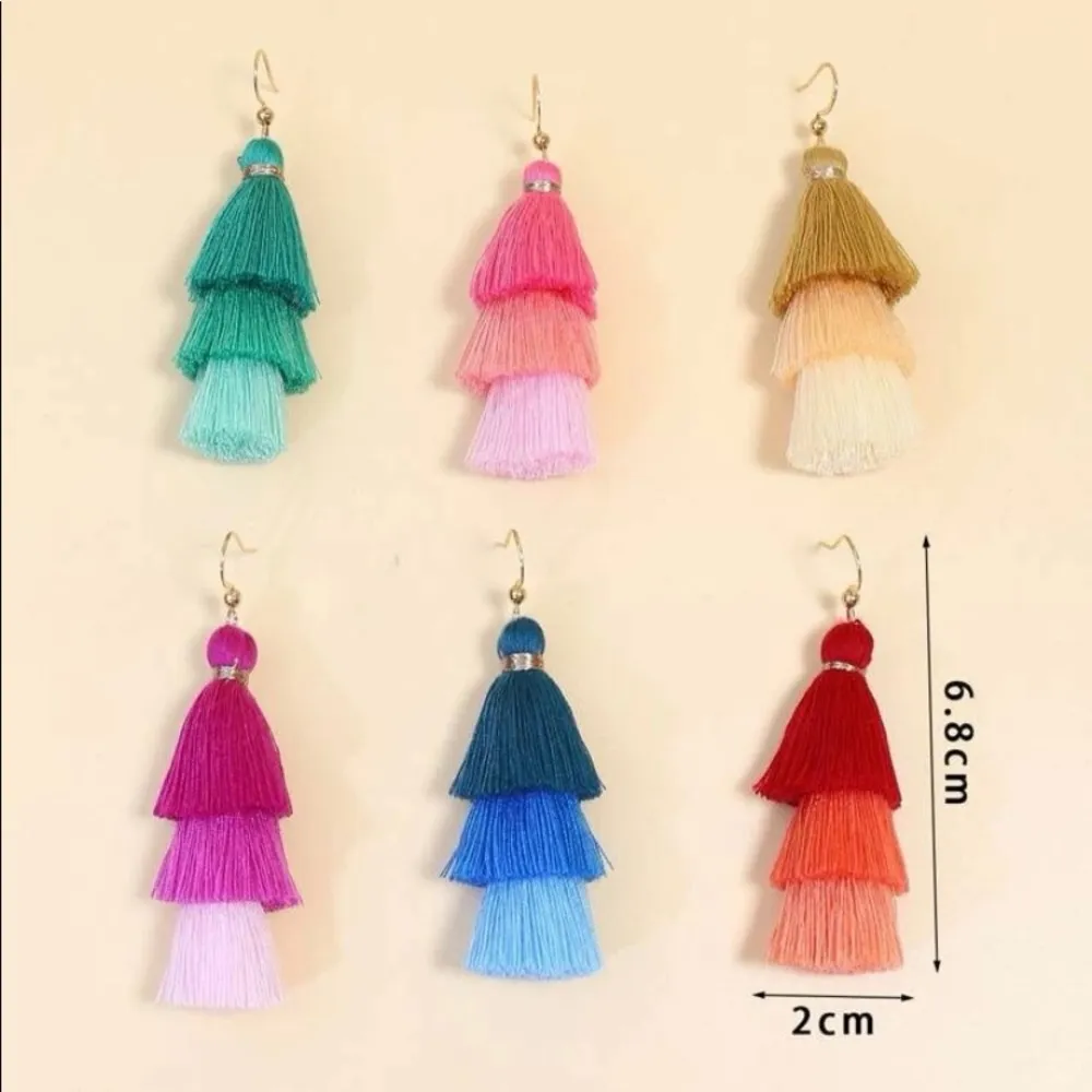 💎💎💎FWP 💎💎💎FREE WITH PURCHASE Tiered Tassel Earrings - Image 2