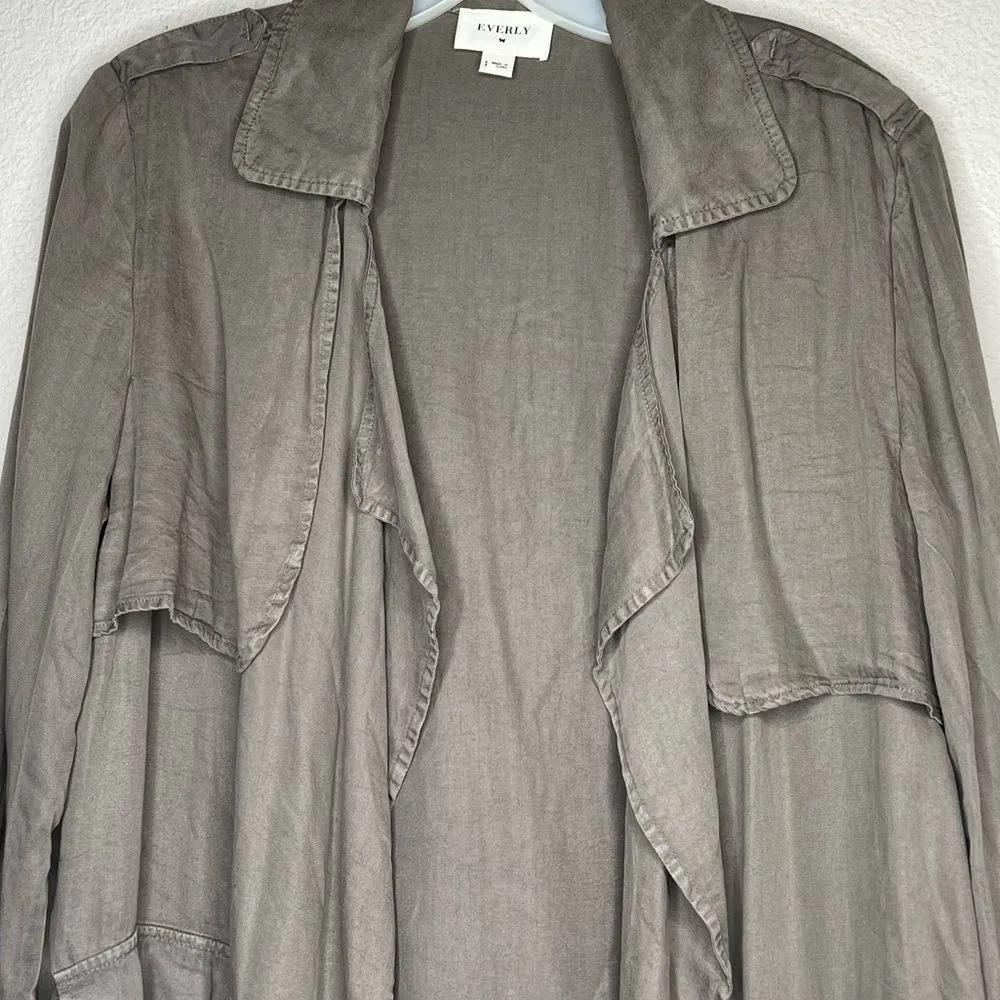 Everly  Long Cover-Up‎ - Image 2