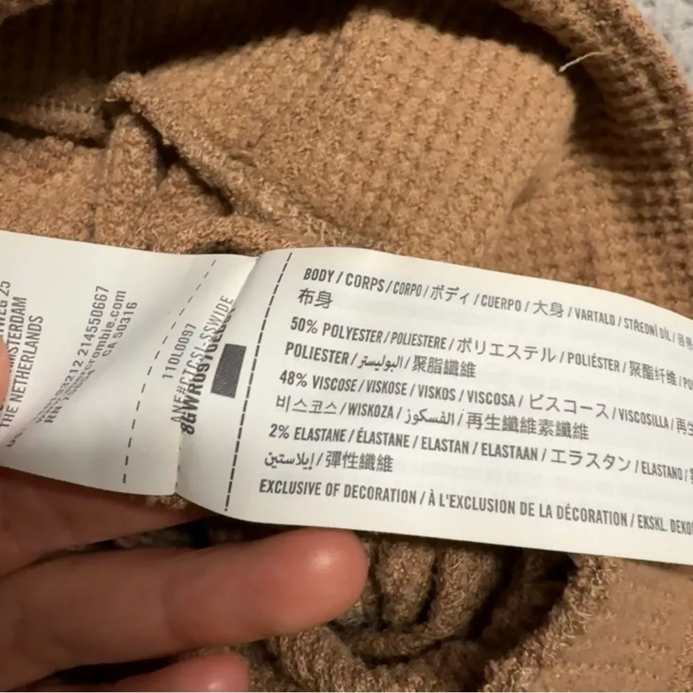 Abercrombie & Fitch Tan High Rise Waffle Knit Wide-Leg Pants Size XSmall EUC - Image 4