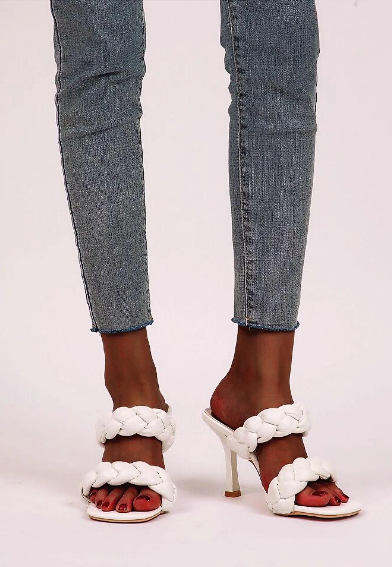 Braided Stiletto Heeled Sandals White Size 8.5 - Image 4