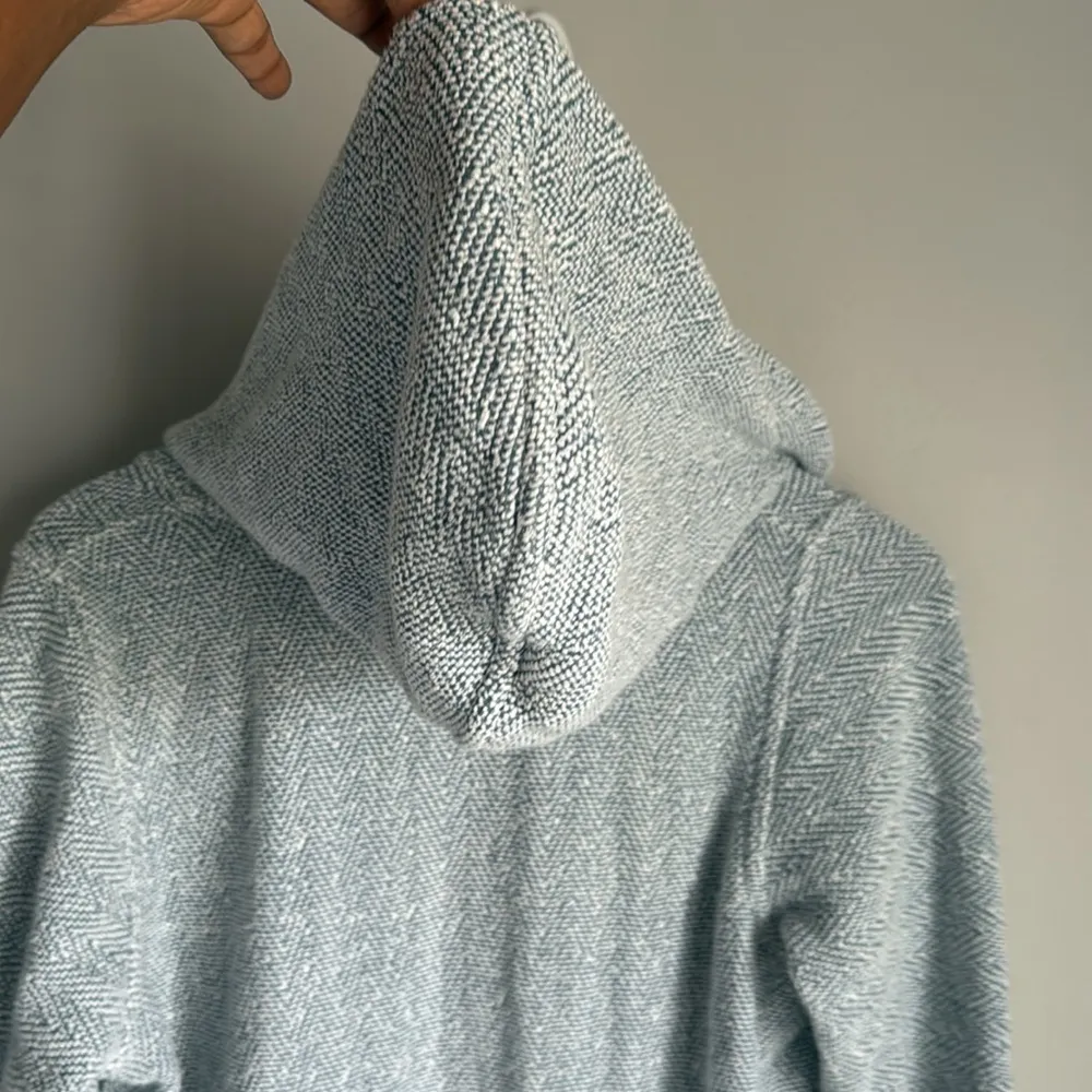 FAHERTY WOMENS WHITEWATER HOODIE Medium - Image 11