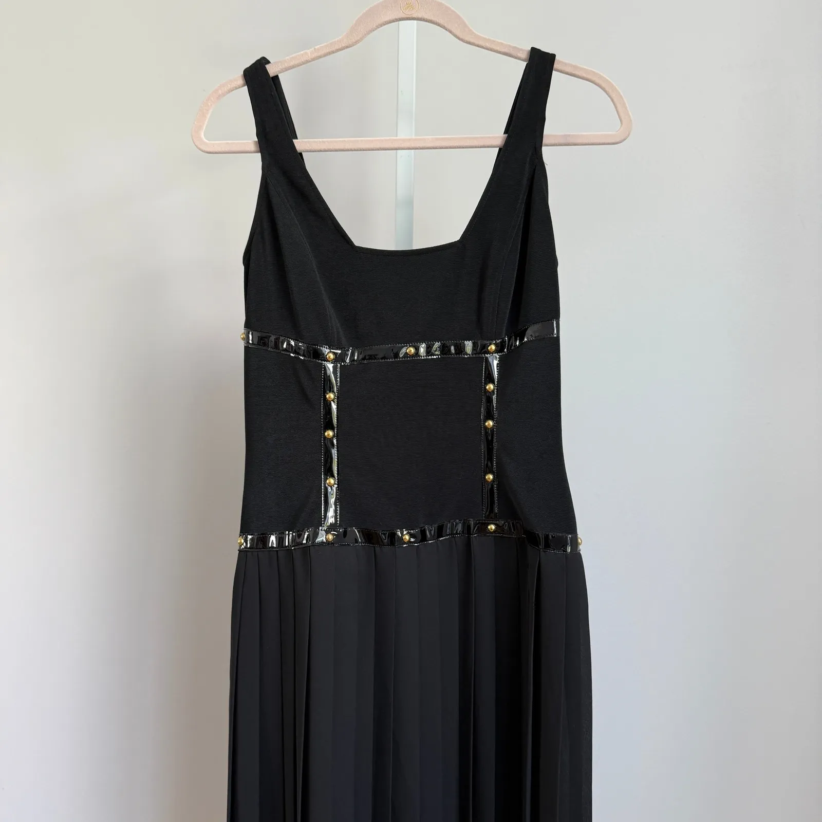 Susan Roselli for Vijack Black Dress Mob Wife Goth Pleated Gold‎ Accents sz 10 - Image 3